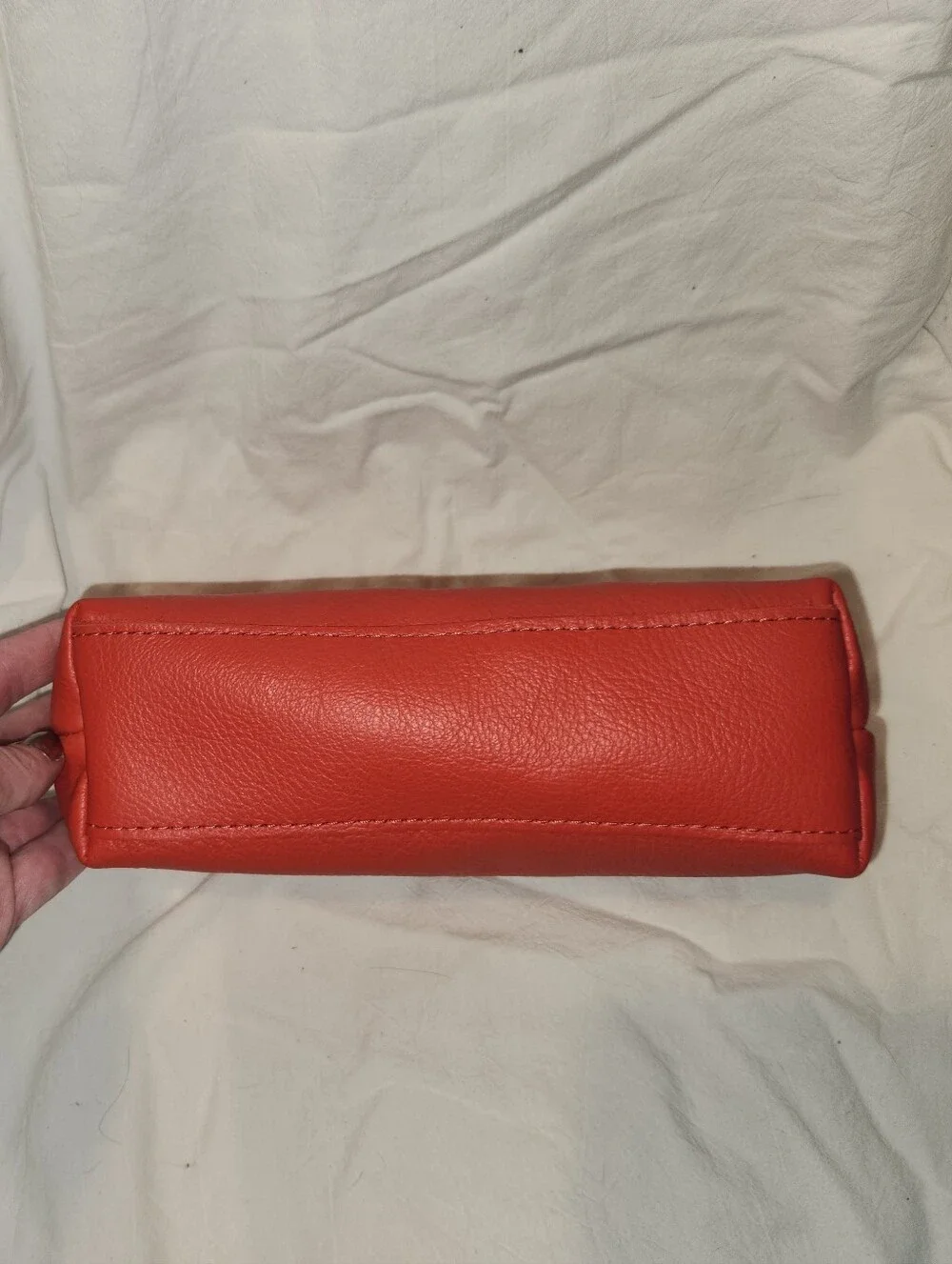 PLG Famed Framed Pouch In Poppy Red